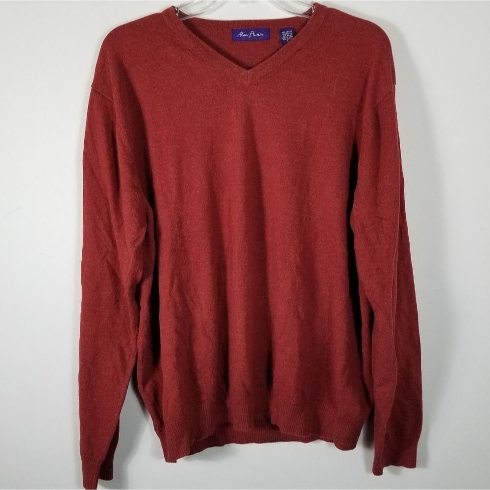 Alan Flusser Size Large V Neck Pull Over Sweater Size Large